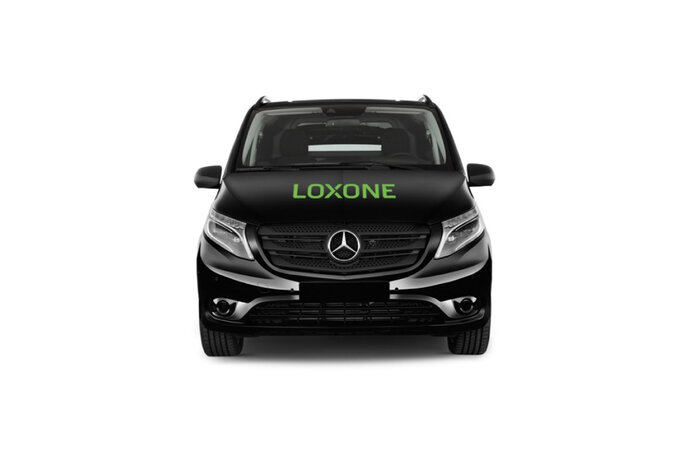 Samolepka na auto logo L zelená