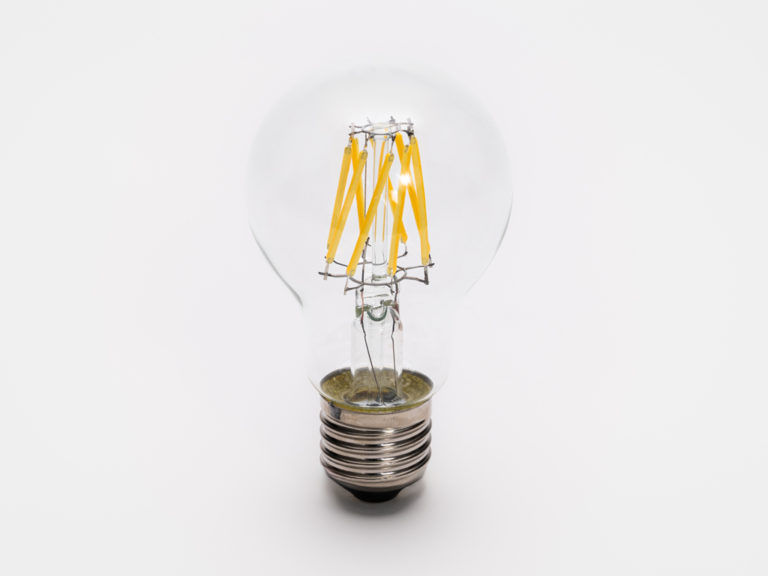 Kama Lights® Žárovka E27 24V A60 4000K